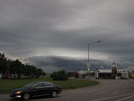 © Johnny Bliss, 2011 UAF Storm Brewing